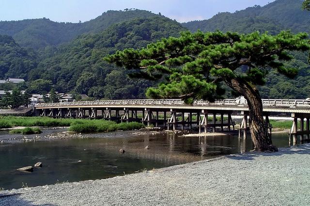 мост Тогетсукьо